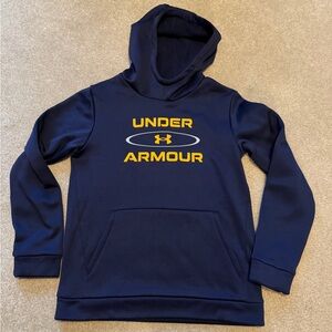 Under armour hoodie super soft like new size youth large